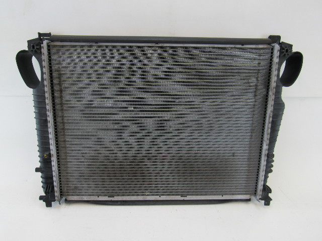 Mercedes R230 SL500 radiator, OEM Behr 2305000303 b