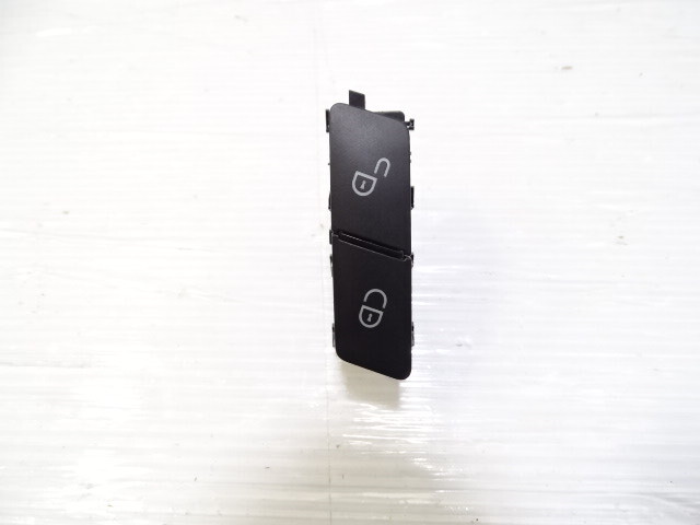 Mercedes W463 G63 switch, door lock, left front 2049058402