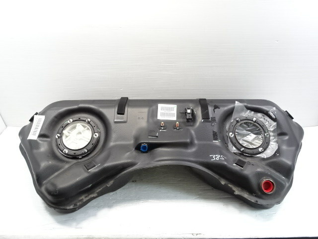 2011 Mercedes X204 GLK350 gas fuel tank, 2044700201