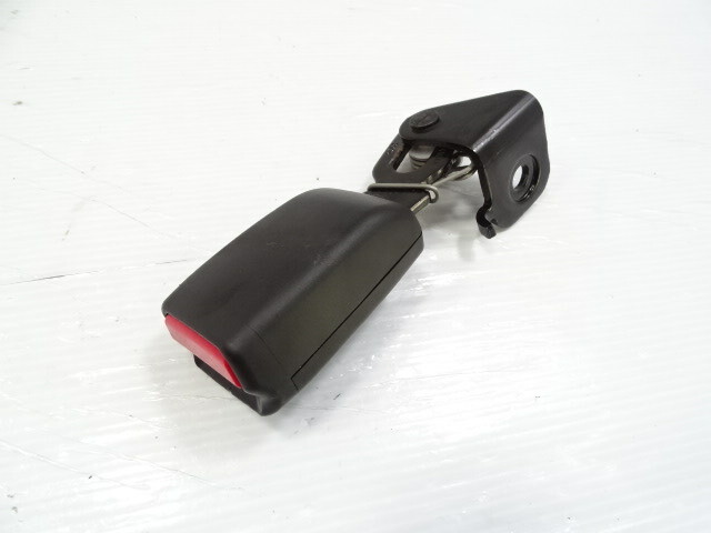 07 Mercedes W211 E63 seat belt buckles, rear, black, 2118604569
