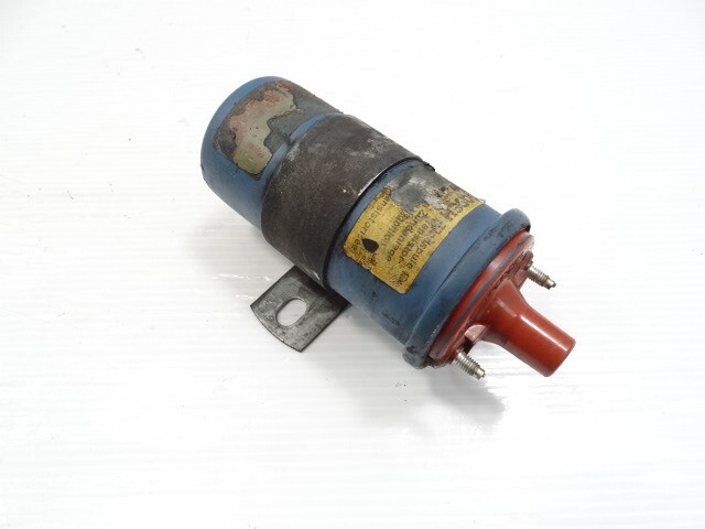 81 Mercedes R107 380SL ignition coil, bosch 0221122001