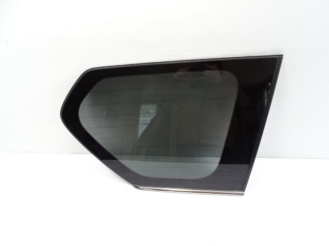 11 Lexus GX460 glass, quarter, right 62710-60D10 w/antenna