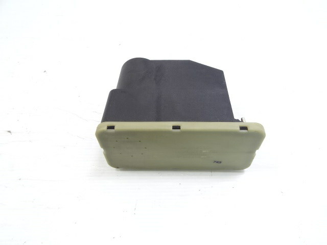 87 Mercedes W126 420SEL vaccum pump, central locking 0008000948