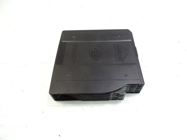 Mercedes R230 SL55 SL500 CD changer magazine, 0028206289