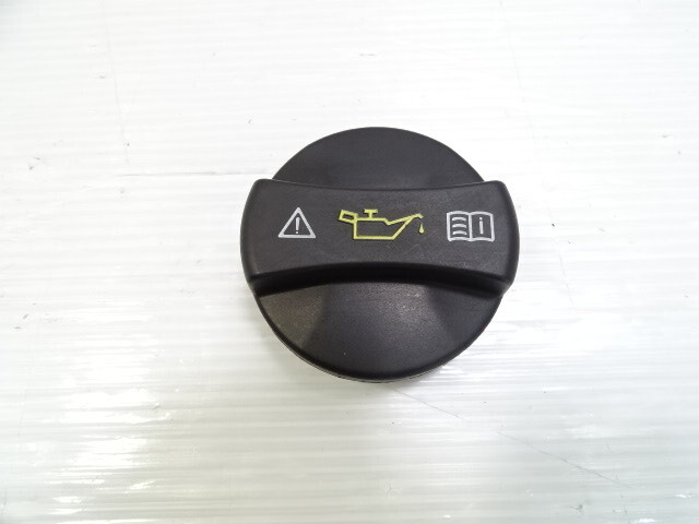 Mercedes R230 SL55 SL500 engine oil cap, 0000101485