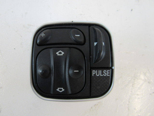 Mercedes R230 SL55 SL500 switch, dynamic seat pulse 2158700010
