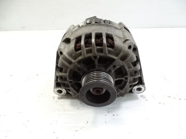01 Mercedes R170 SLK320 alternator oem, valeo, 0111546402