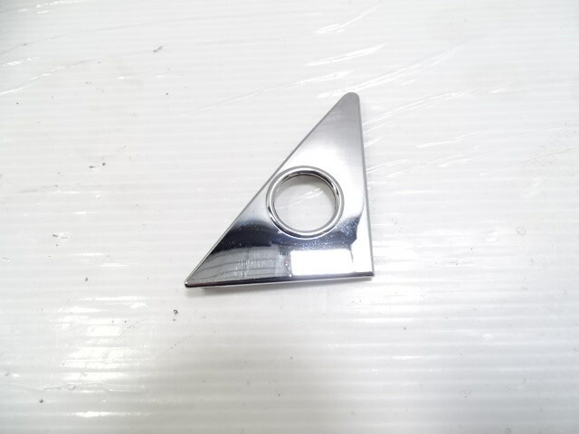 78 Mercedes R107 450SL trim, mirror bolt cover plate, right 1077250811