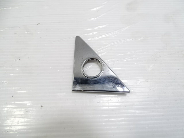 78 Mercedes R107 450SL trim, mirror bolt cover, left plate 1077250711