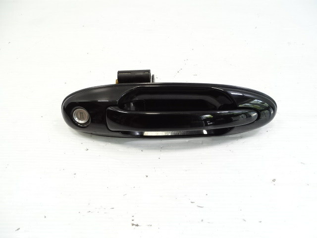 2000 Lexus LX470 door handle, exterior, right front 69210-60070