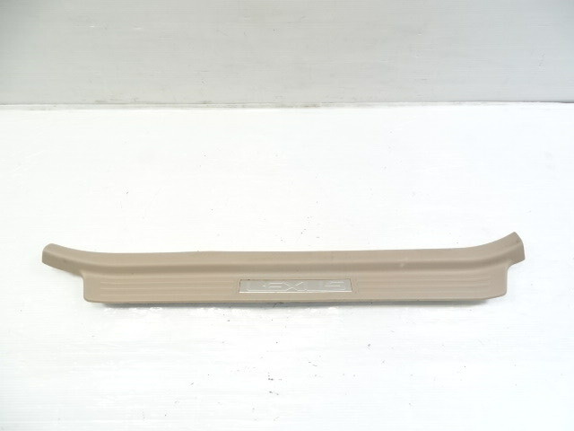 2000 Lexus LX470 trim, door step sill plate right front, tan 67913-60052