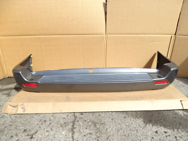 2000 Lexus LX470 bumper cover, rear 52159-60131