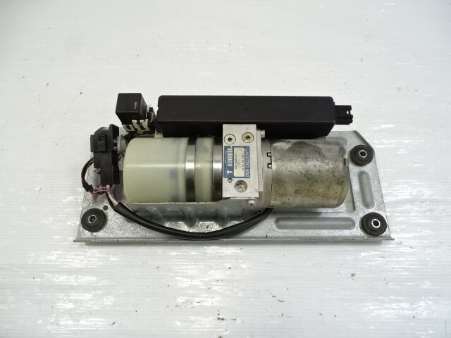 03 Mercedes R230 SL500 pump motor, for convertible hard top, 2308000030