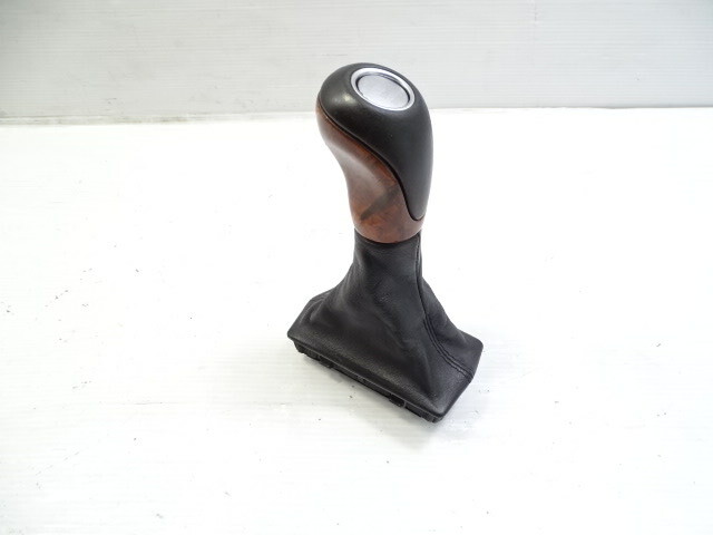 03 Mercedes R230 SL500 gear shift knob, black w/wood 2302671710