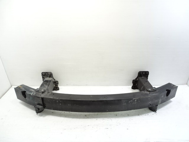 03 Mercedes R230 SL500 bumper reinforcement, front 2306220404