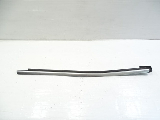 13 Mercedes X166 GL450 trim, quarter window moulding, left lower 1666906101