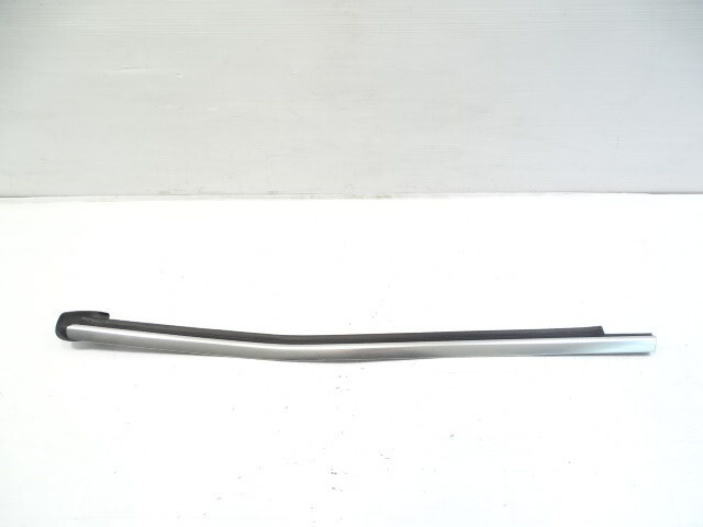 13 Mercedes X166 GL450 trim, quarter window moulding, right lower 1666906201