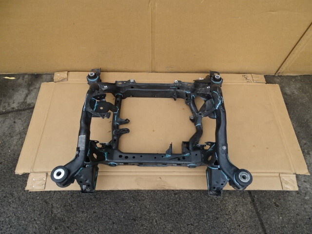 13 Mercedes X166 GL450 subframe, front crossmember, 1663302100