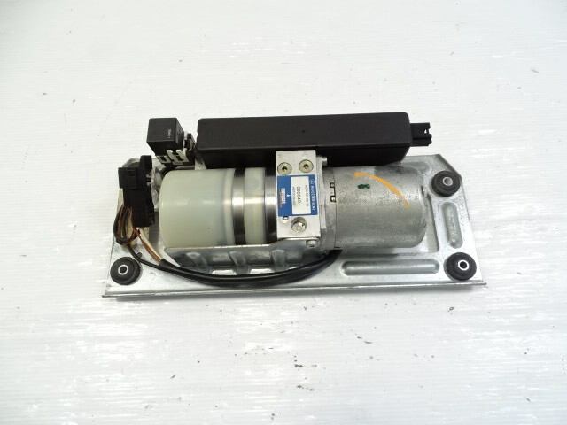 05 Mercedes R230 SL55 pump motor, for convertible hard top, 2308000030