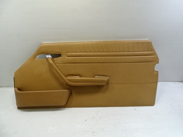 85 Mercedes R107 380SL door panel, right, palomino