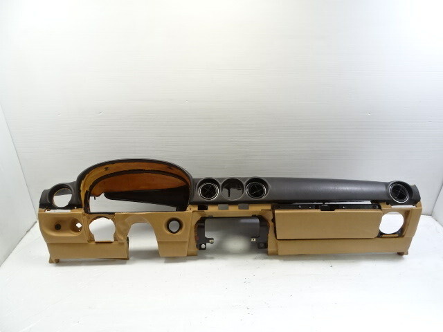 85 Mercedes R107 380SL dashboard, dash board, palomino