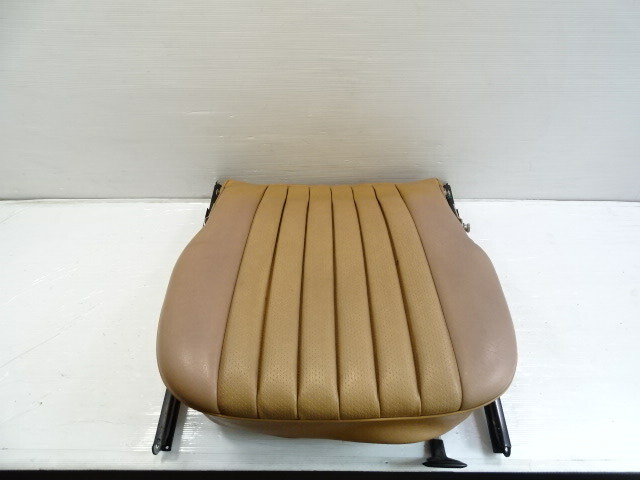 85 Mercedes R107 380SL seat cushion, bottom, right, palomino