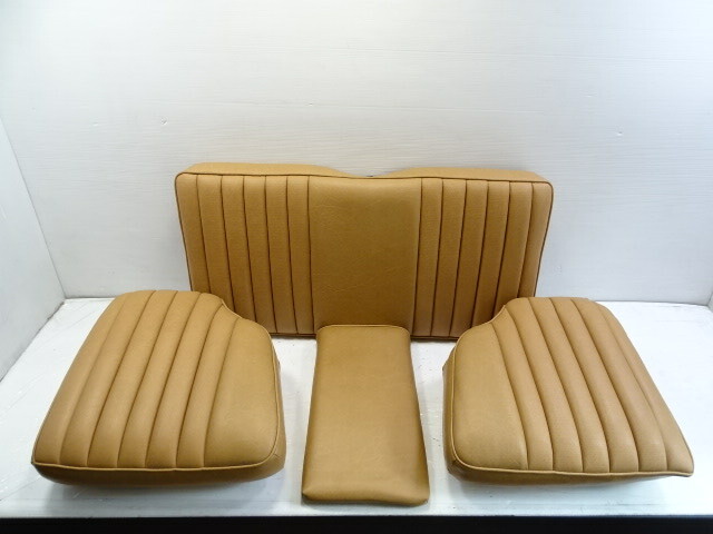 85 Mercedes R107 380SL seat cushion set, rear bench, palomino 4pc