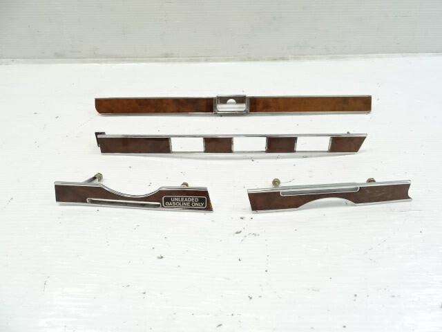 85 Mercedes R107 380SL trim set, on dash 1076892071 1076890330 1076891471 1076891571