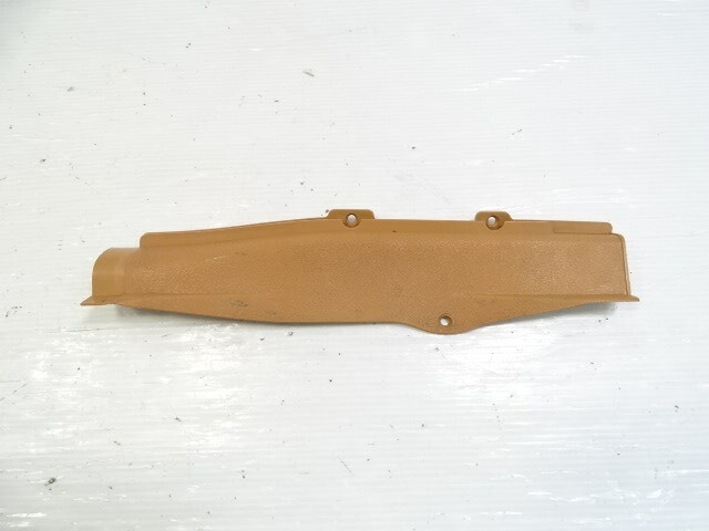 85 Mercedes R107 380SL trim, interior, floor, left 1076860536 palomino