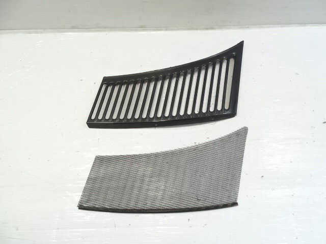 85 Mercedes R107 380SL trim, hood vent grille, left