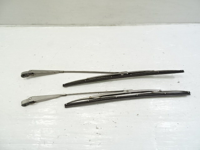 85 Mercedes R107 380SL windshield wiper arms, left and right