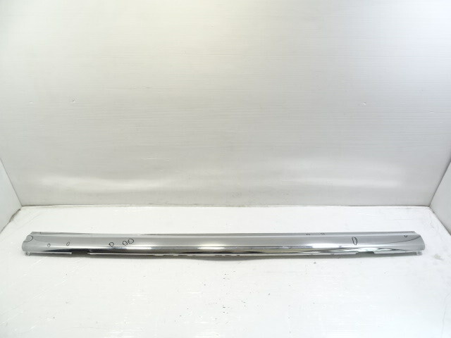 85 Mercedes R107 380SL trim, rear bumper chrome