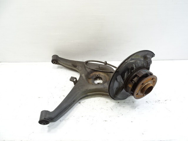 85 Mercedes R107 380SL trailing arm, hub, left rear control