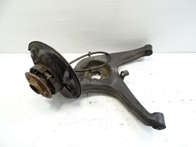 85 Mercedes R107 380SL trailing arm, hub, right rear control