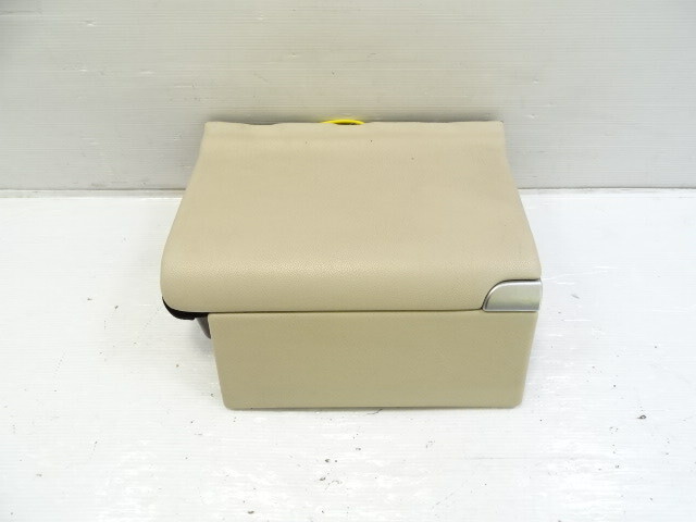 03 Mercedes R230 SL500 storage compartment, right rear, beige, 2308100841