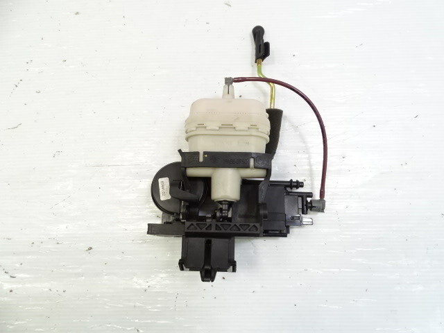 03 Mercedes R230 SL500 actuator, trunk lid lock latch, 2307500085 For Parts