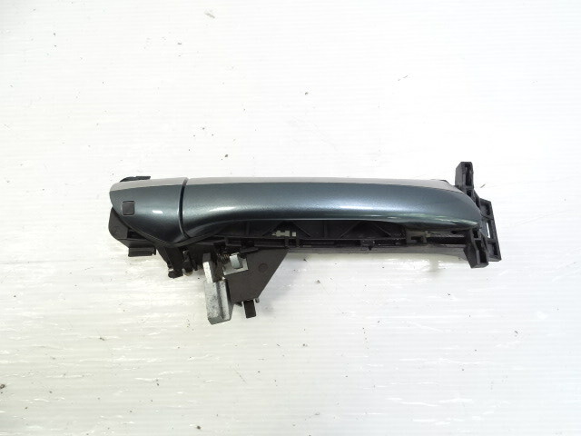 03 Mercedes R230 SL500 door handle, exterior right