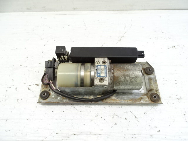 03 Mercedes R230 SL500 pump motor, for convertible hard top, 2308000030