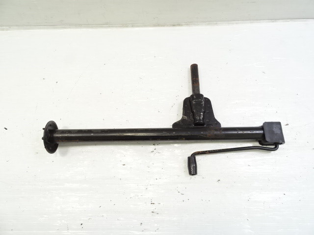 83 Mercedes 380SL tire jack 1075830115