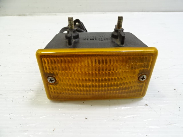 83 Mercedes 380SL lamp, turn signal light, left / right, front 1078200420, 1078200320
