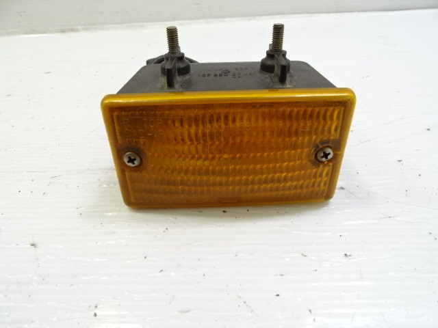 83 Mercedes 380SL lamp, turn signal light, left / right, front 1078200420, 1078200320