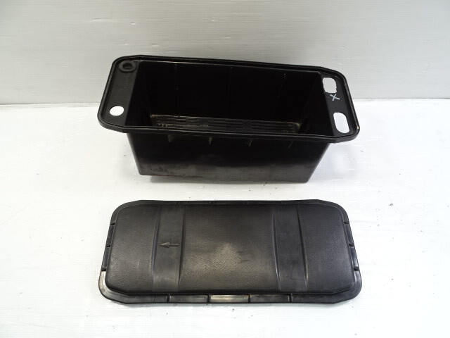 83 Mercedes 380SL battery box tray 1078430005, 1078430105
