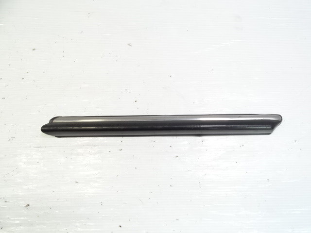 83 Mercedes 380SL trim, exterior, fender moulding, right
