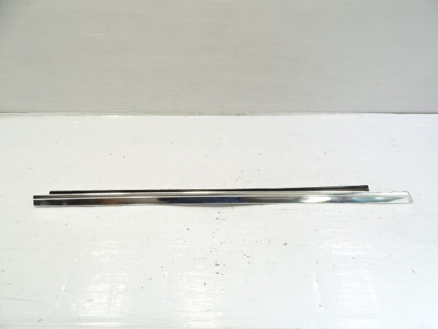 83 Mercedes 380SL trim, door moulding chrome, right