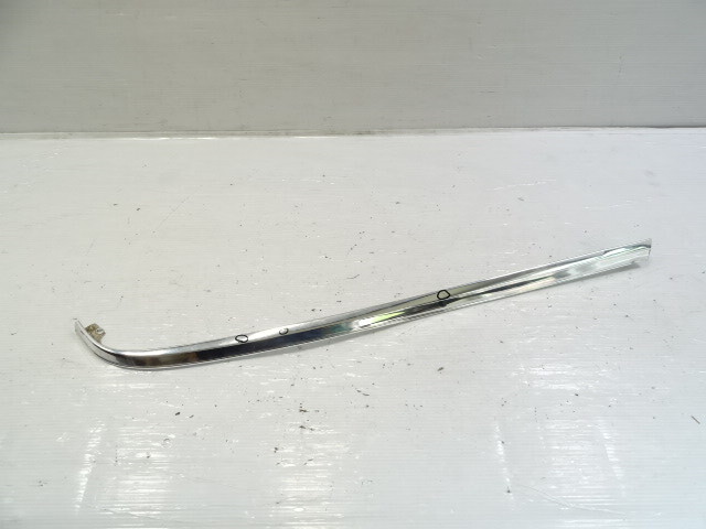83 Mercedes 380SL trim, hardtop moulding, right rear, lower