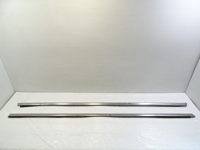 83 Mercedes 380SL trim set, rocker moulding, lower, chrome