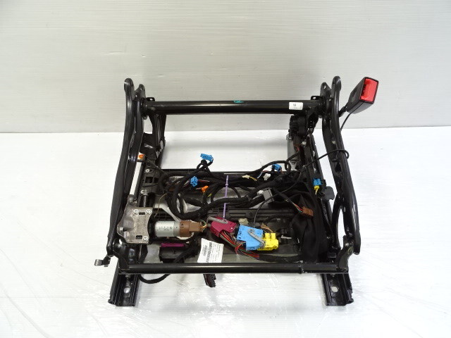 2018 Mercedes W205 C63 Sedan seat track and motors, right front, 0009106510