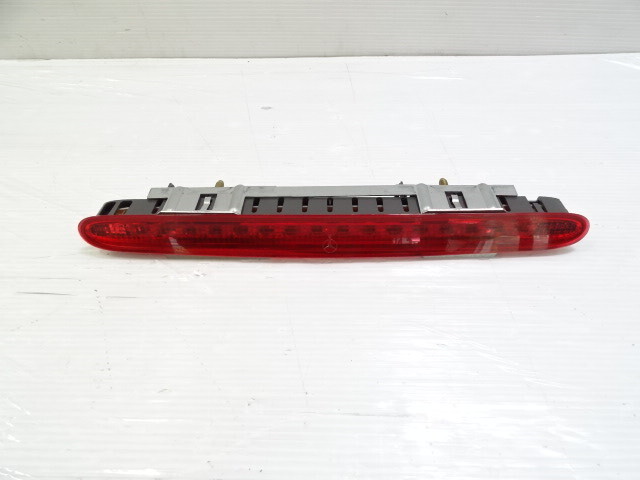 04 Mercedes R230 SL500 lamp, third brake light 2308200056