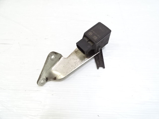 04 Mercedes R230 SL500 sensor, suspension height level left rear, 0025428818