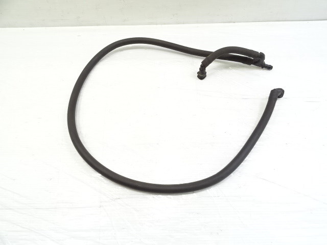 04 Mercedes R230 SL500 windshield washer nozzle hose